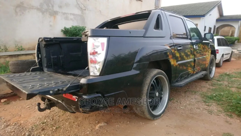 chevrolet-avalanche-2007-black-big-1