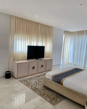 furnished-4bdrm-townhouseterrace-in-airport-residential-for-sale-big-2