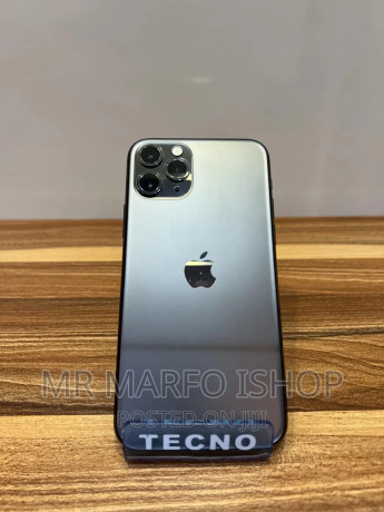 new-apple-iphone-11-pro-max-64-gb-gray-big-1