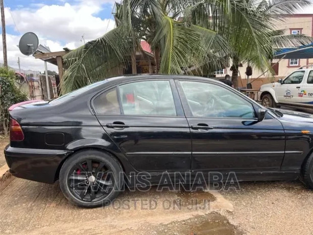 bmw-316i-2002-black-big-1