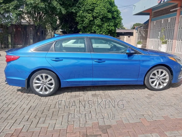 hyundai-sonata-se-2016-blue-big-2