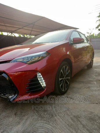 toyota-corolla-se-18l-4cyl-6m-2018-red-big-3