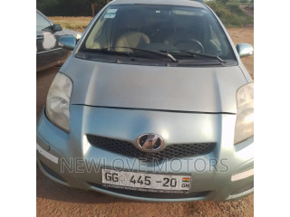 Toyota Vitz 1.3 AWD 3dr 2008 Blue