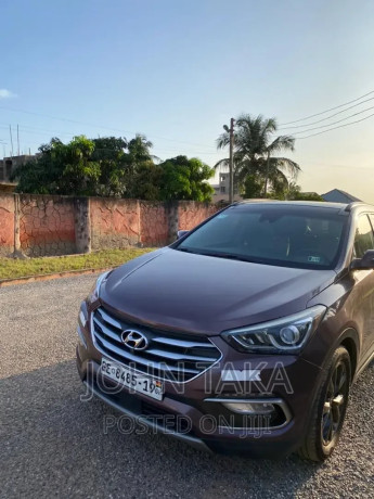 hyundai-santa-fe-2014-purple-big-1