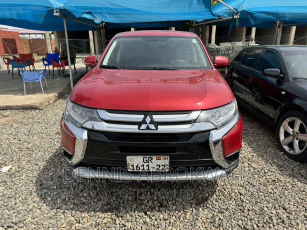 mitsubishi-outlander-2018-red-big-0