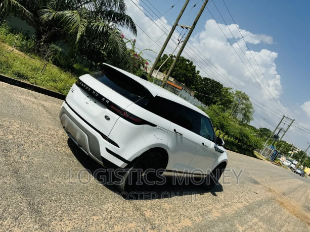 land-rover-range-rover-evoque-2021-white-big-2