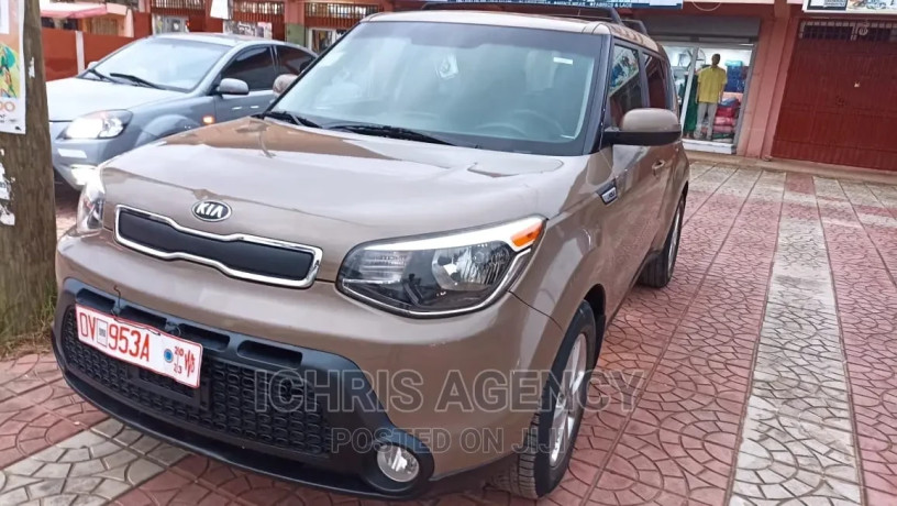 kia-soul-hatchback-2016-brown-big-0