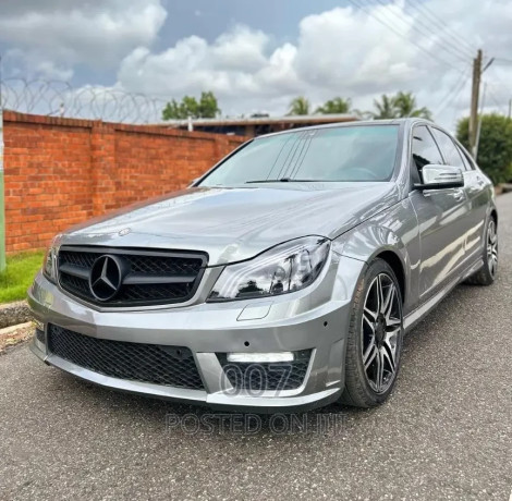 mercedes-benz-c250-2014-silver-big-0