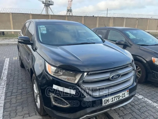 ford-edge-titanium-awd-2018-black-big-2